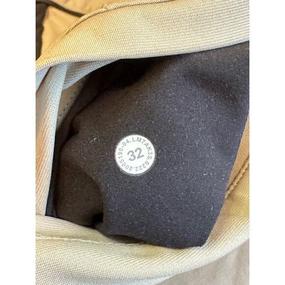 Lululemon Commission Classic-Fit Short 9" *Warpstreme - Picture 8 of 8